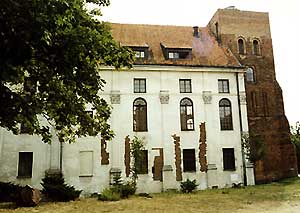 Najstarsze skrzydo Maachowianki - widok od strony zachodniej